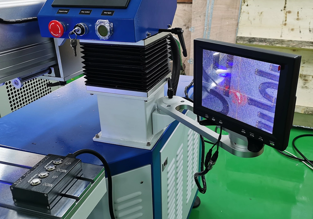 High Quality YAG Laser Welding Machine for Gold Mold Repair Welder